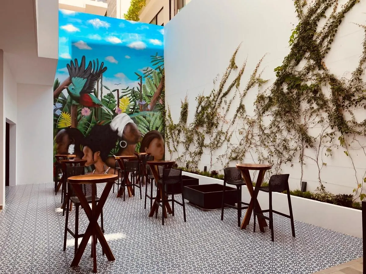 **Stunning **Brand New Apart On 5Th Ave Lägenhet Playa del Carmen